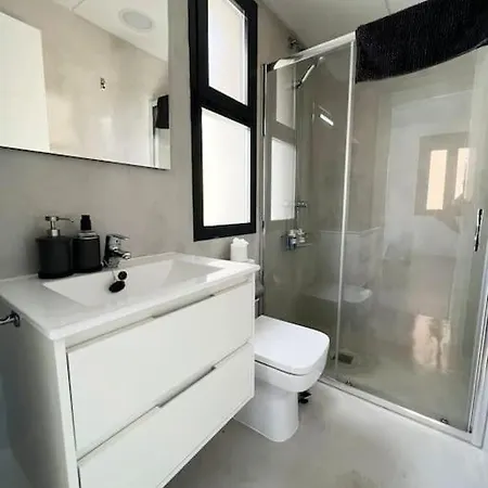 Luxury & New In Area Ii Apartment *