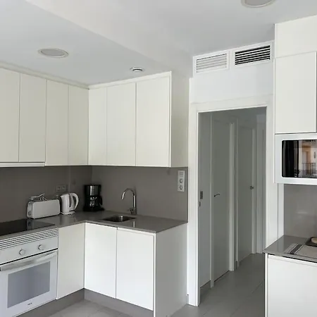 Luxury & New In Area Ii Apartment