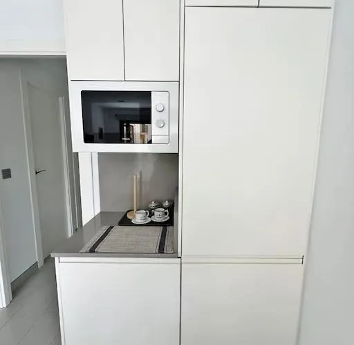 Luxury & New With Pool Ii Фуэнхирола