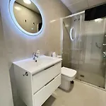 Luxury & New With Pool Ii דירה *
